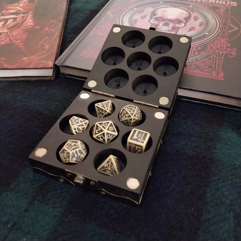 Dungeon and Dragons Dice Crypt